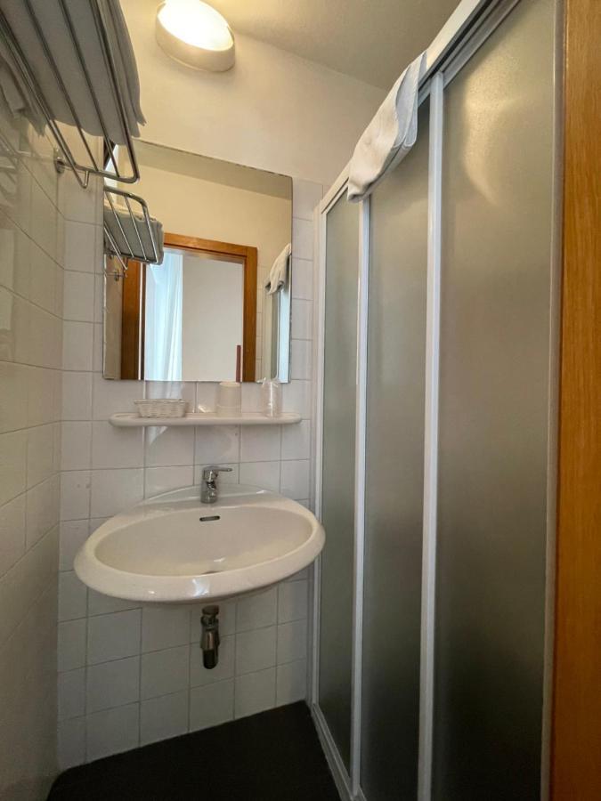 Hotel Arpa Римини Экстерьер фото